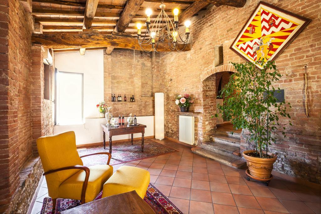 Hotel Porta Romana Di Luce Hotels Сиена Екстериор снимка
