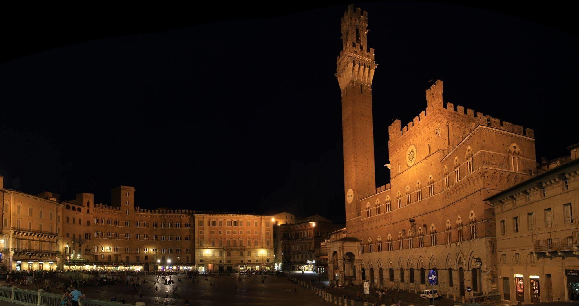 Hotel Porta Romana Di Luce Hotels Сиена Екстериор снимка